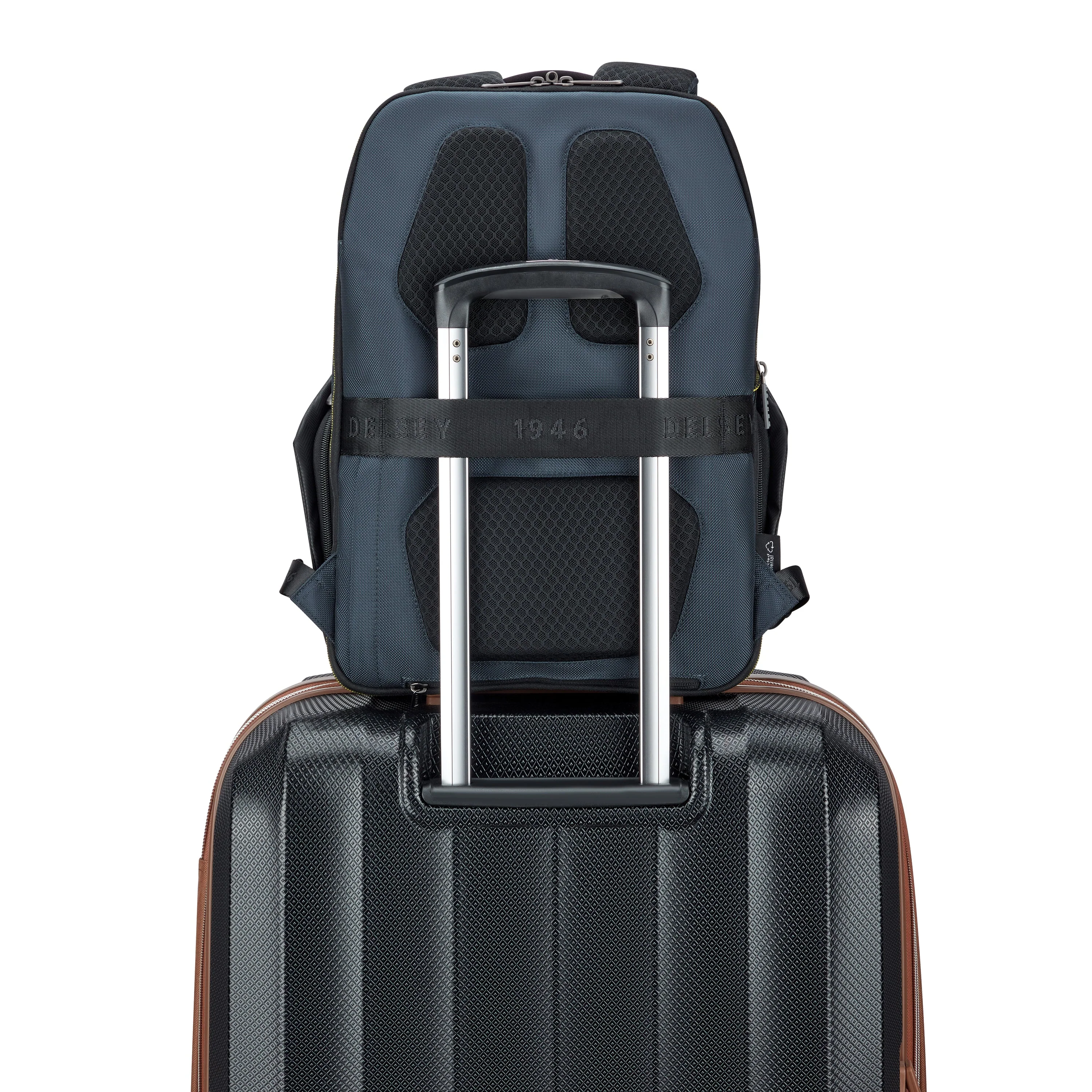 DLC PRO | Rucksack 24L MARINEBLAU