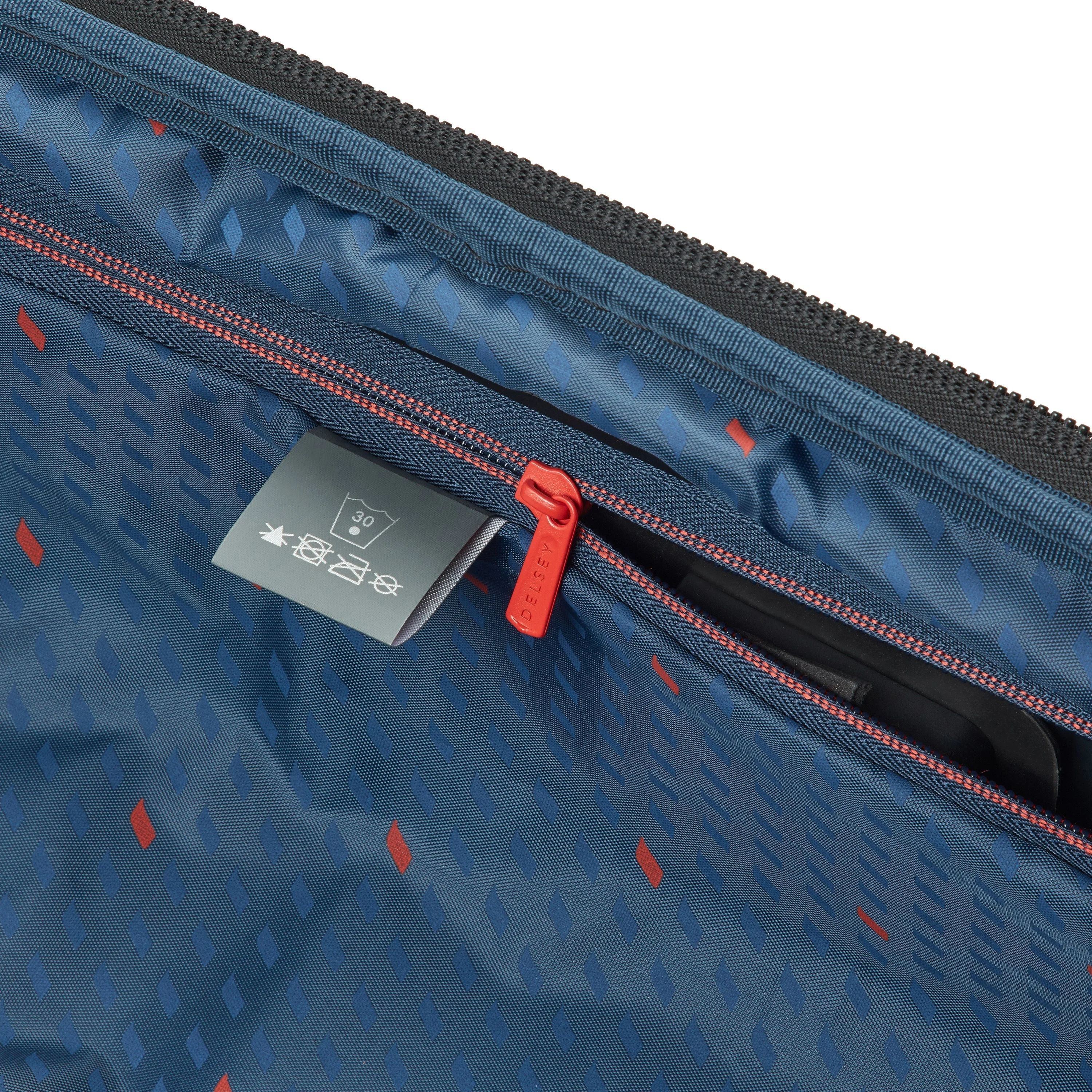 ELEGANCE | Check-in Medium Koffer Erweiterbar 66 CM DIE MARINE DER MARINE